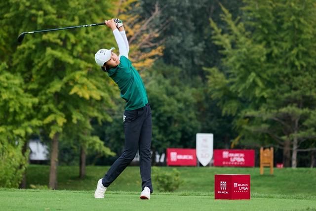 暂的休整, 新华社, img