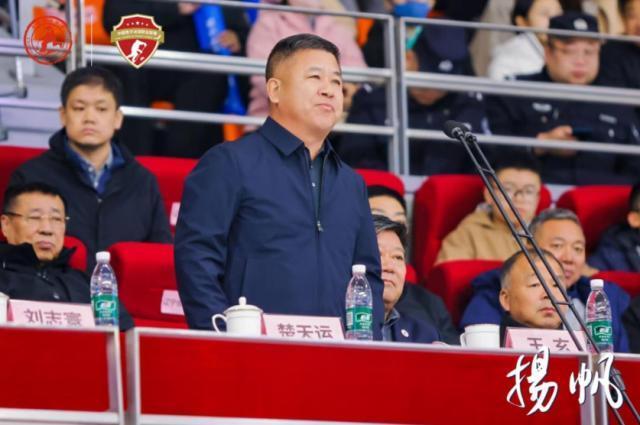 星队, 沈阳市政府, 号丹尼拉 星队, 沈阳市政府, 号丹尼拉